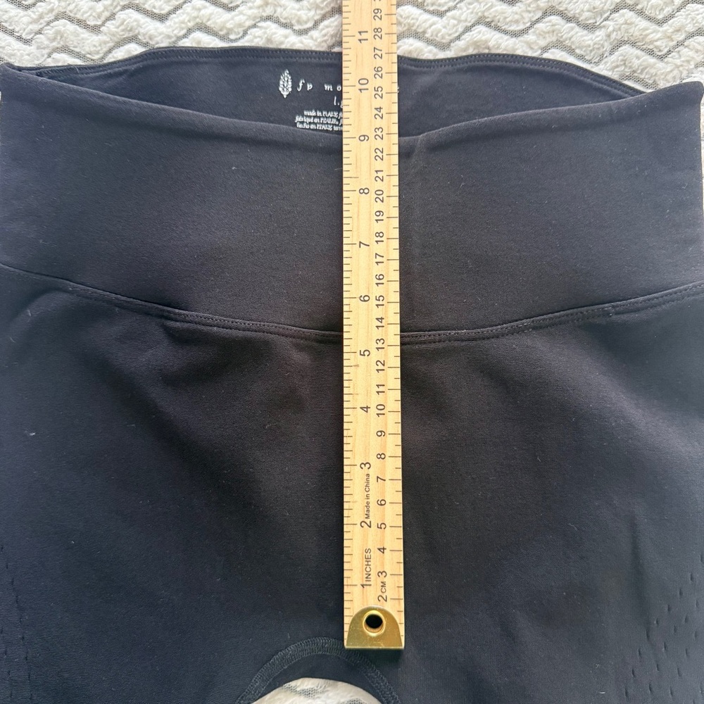 FP Movement by Free People Black Seamless Ecology Yoga Cutouts Ankle Leggings L - Picture 7 of 9